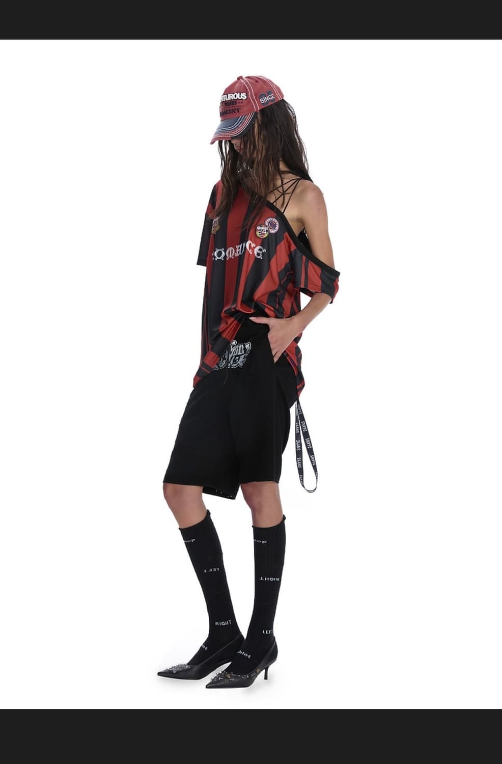 카리나 착용) 24ans 블록코어 오프숄더 스트라이프 럭비 티셔츠 상품이미지3