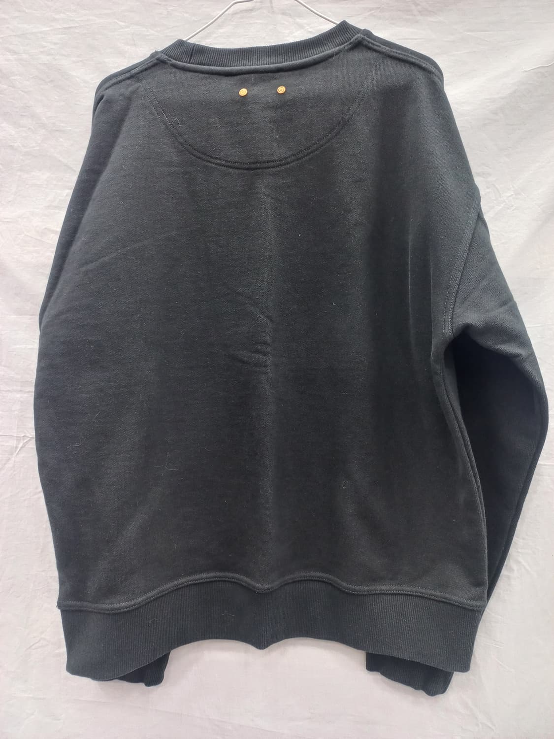 앤더슨벨 블랙 맨투맨 (남100) 상품이미지3