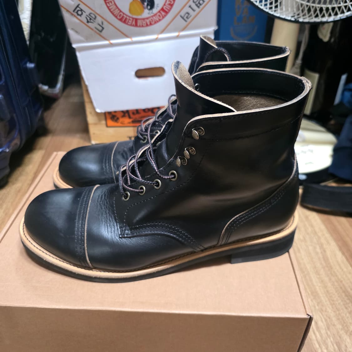 조셉트 호윈 크롬악셀 부츠 블랙 290 팝니다 상품이미지2