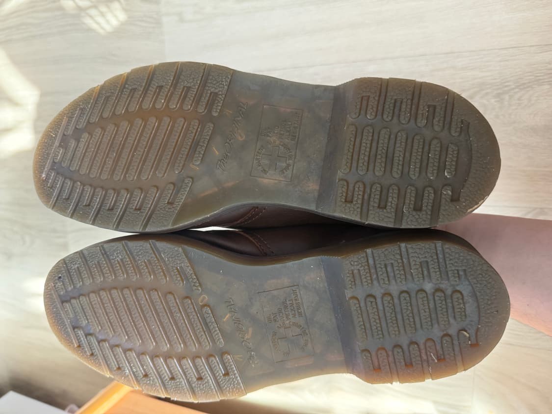 닥터마틴 브라운3홀 상품이미지5