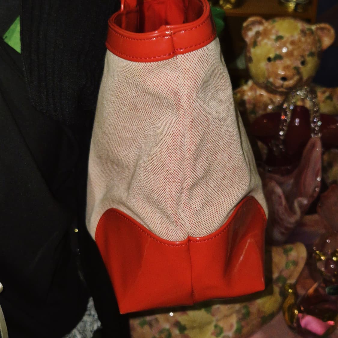 90s 프랑스 꾸레쥬 레드 에나멜 자카드 토트백 상품이미지9