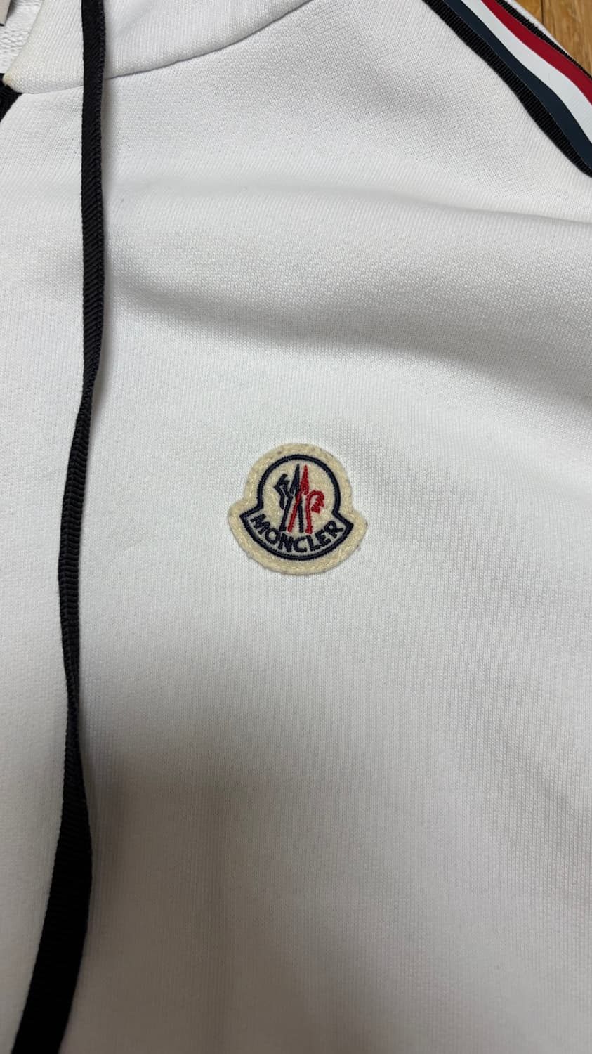 (정품) 몽클레어 화이트 삼선 후드집업 넘녀공용 상품이미지2
