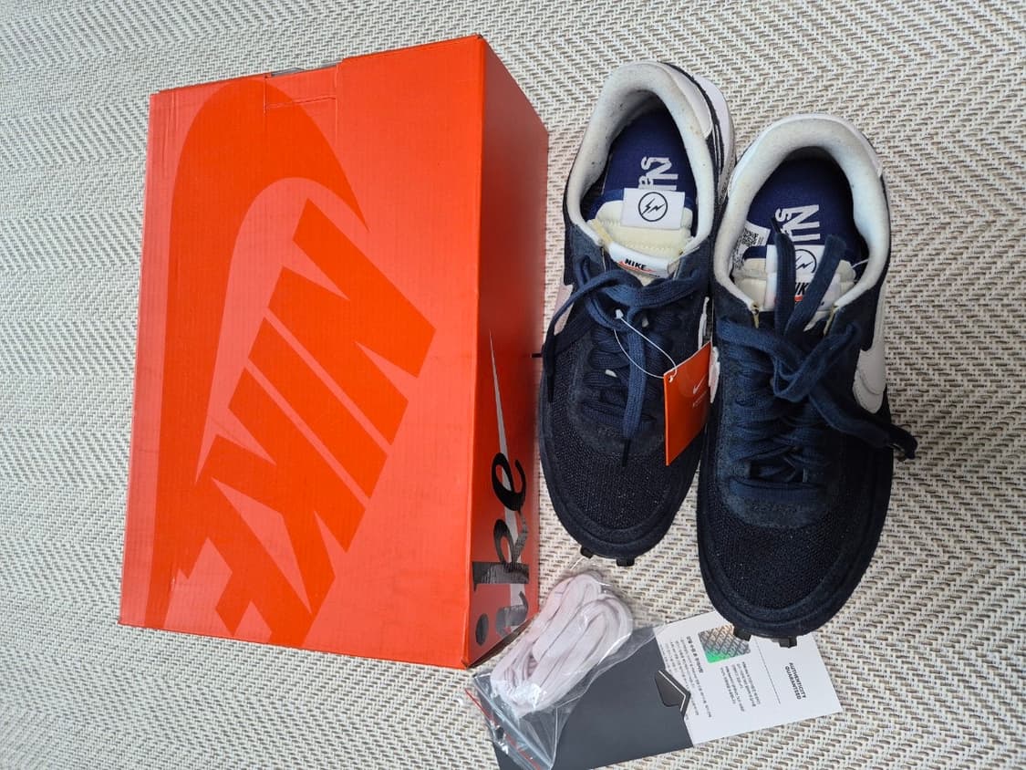 나이키x사카이x프라그먼트 LD와플 블랙큰드 블루 상품이미지1