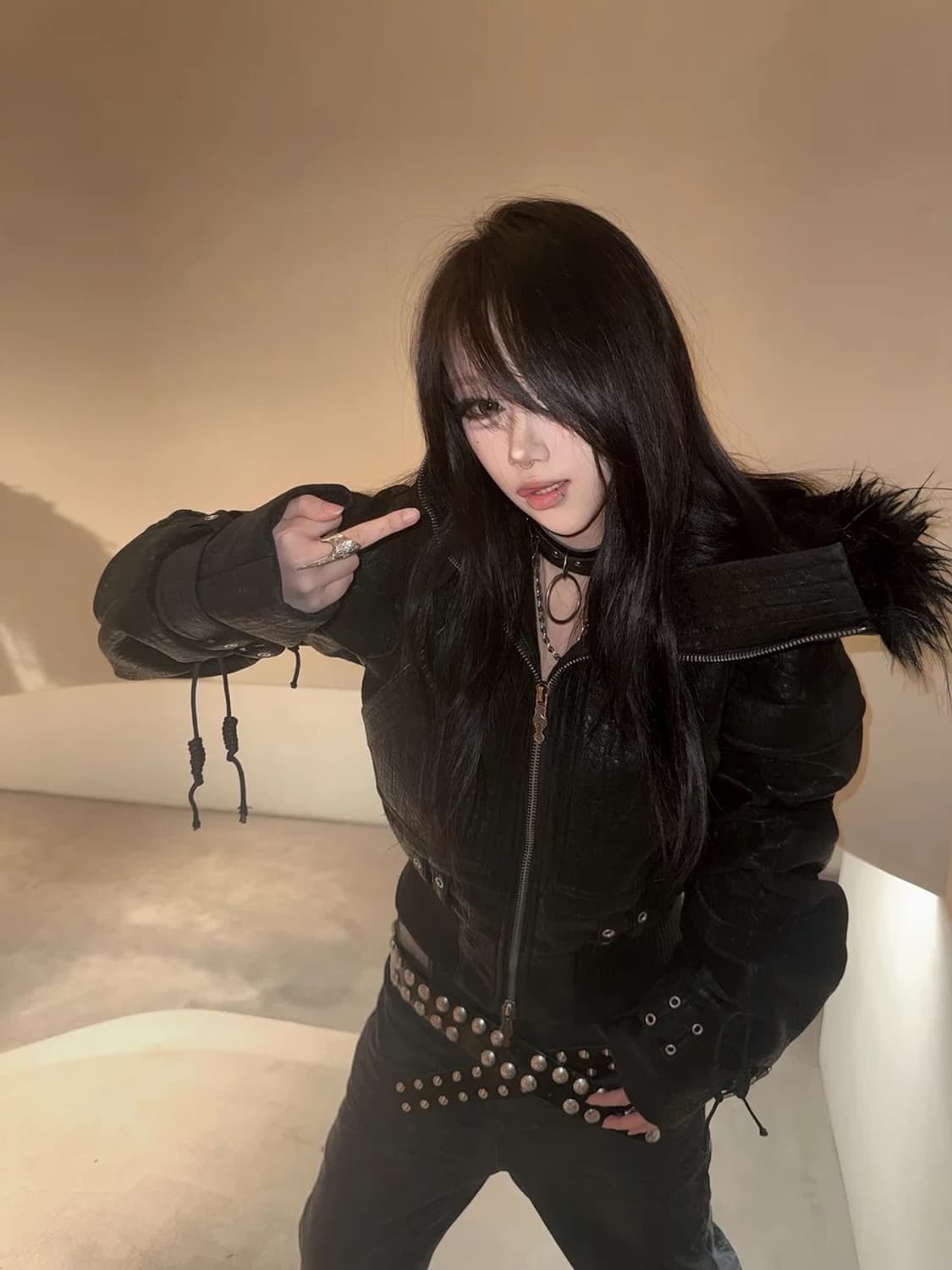 Obsidian Wrap Cropped Zip Bomber 상품이미지7