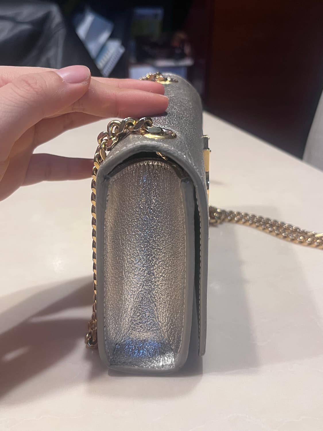 (정품) 생로랑 케이트백 실버 급처 상품이미지4