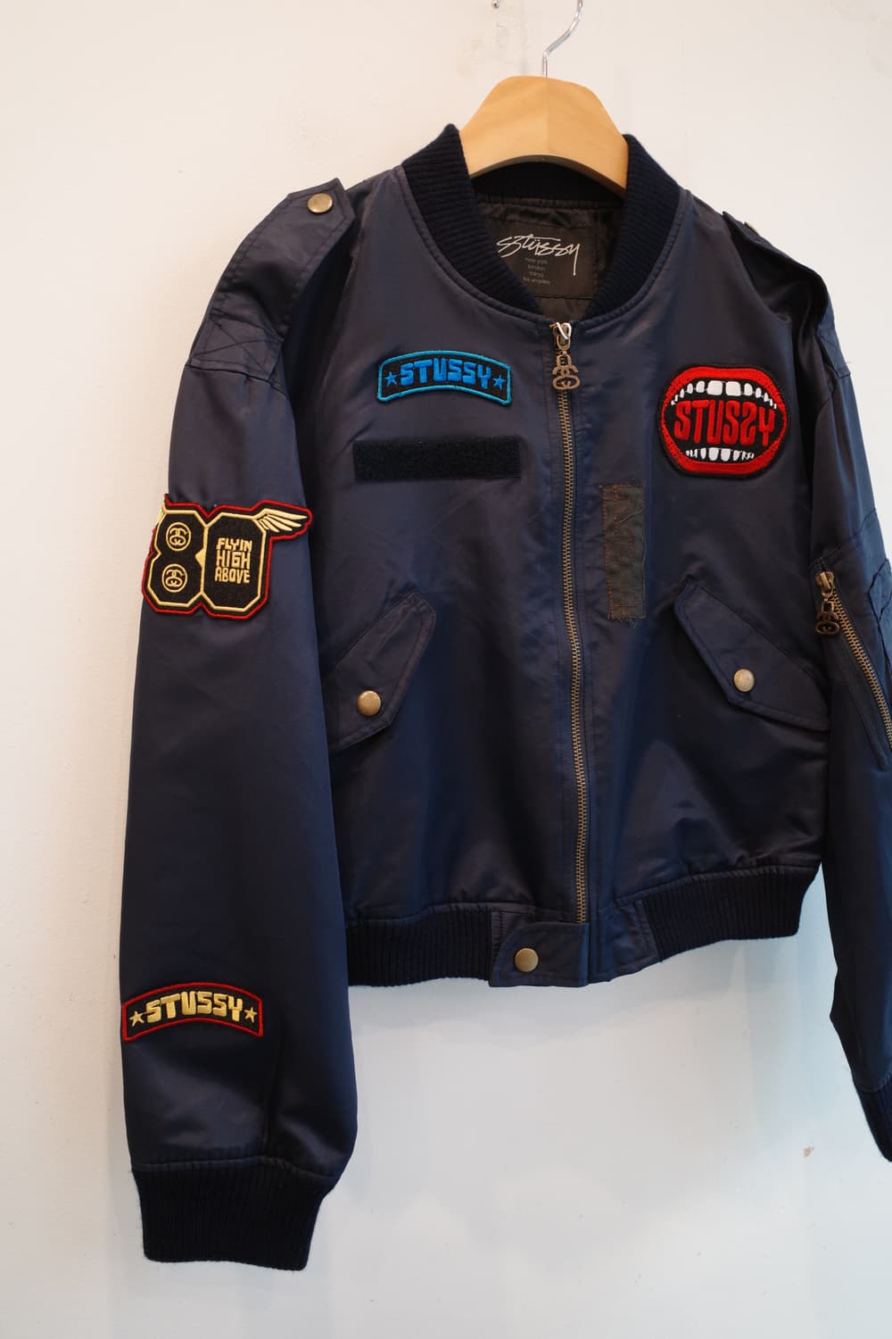 Stussy 스투시 재팬 우먼라인 패치 항공점퍼 상품이미지2