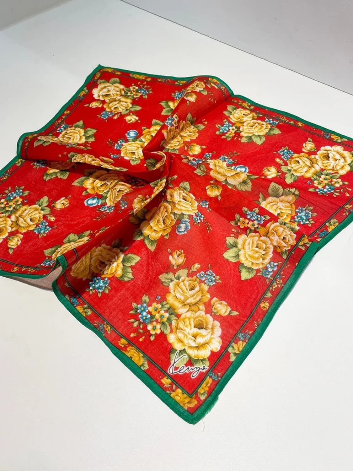 겐조 00s 재팬 플라워 패턴 쁘띠 손수건 A1467 상품이미지2