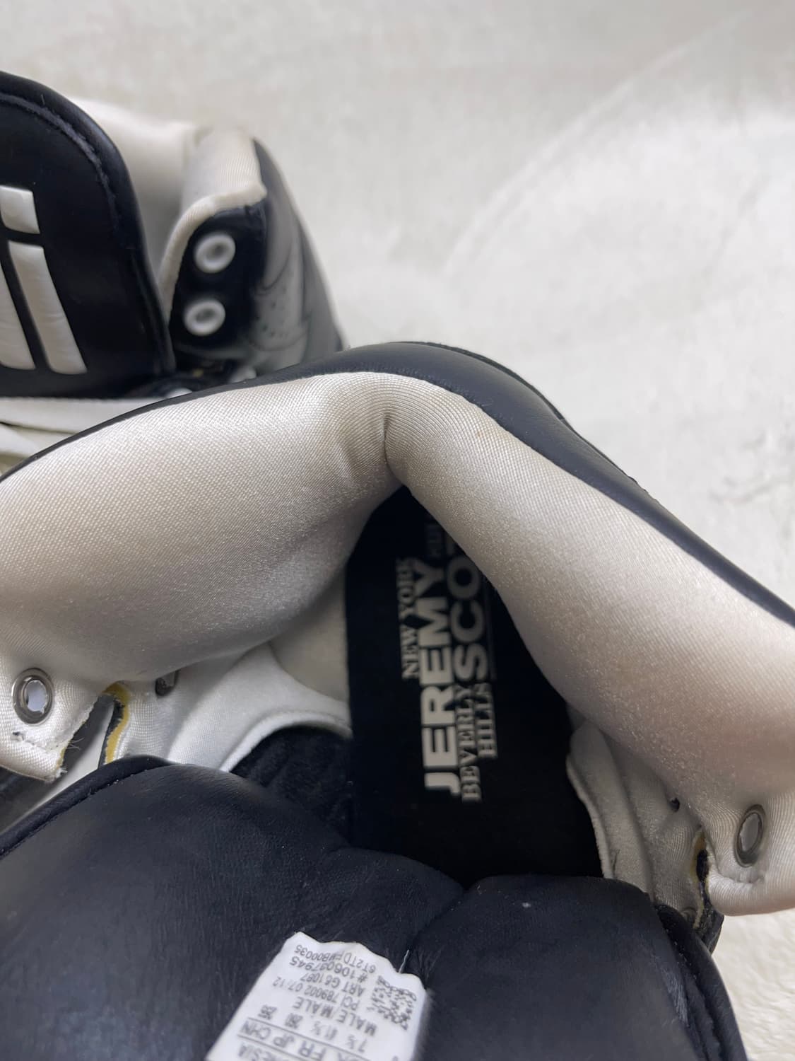 [245-250] 아디다스 제레미스캇 인스팅트 하이 상품이미지8