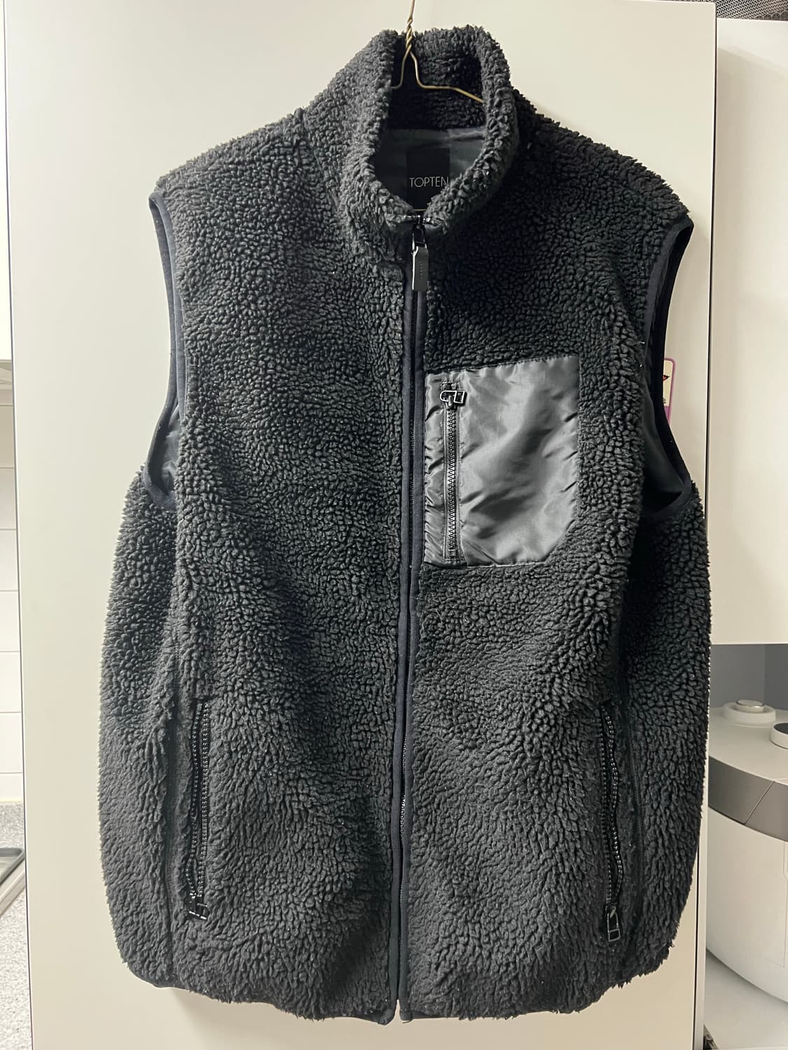 탑텐 블랙 후리스 베스트 상품이미지1