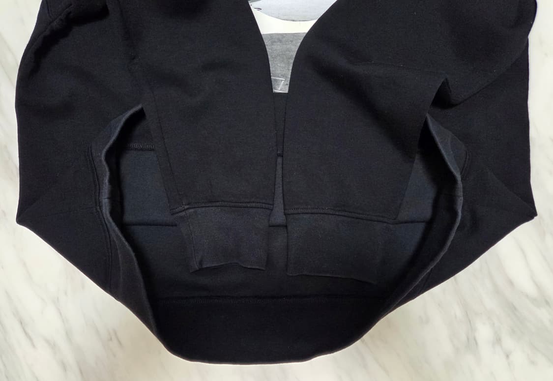 디젤 블랙골드 그래픽 프린트 맨투맨 상품이미지10