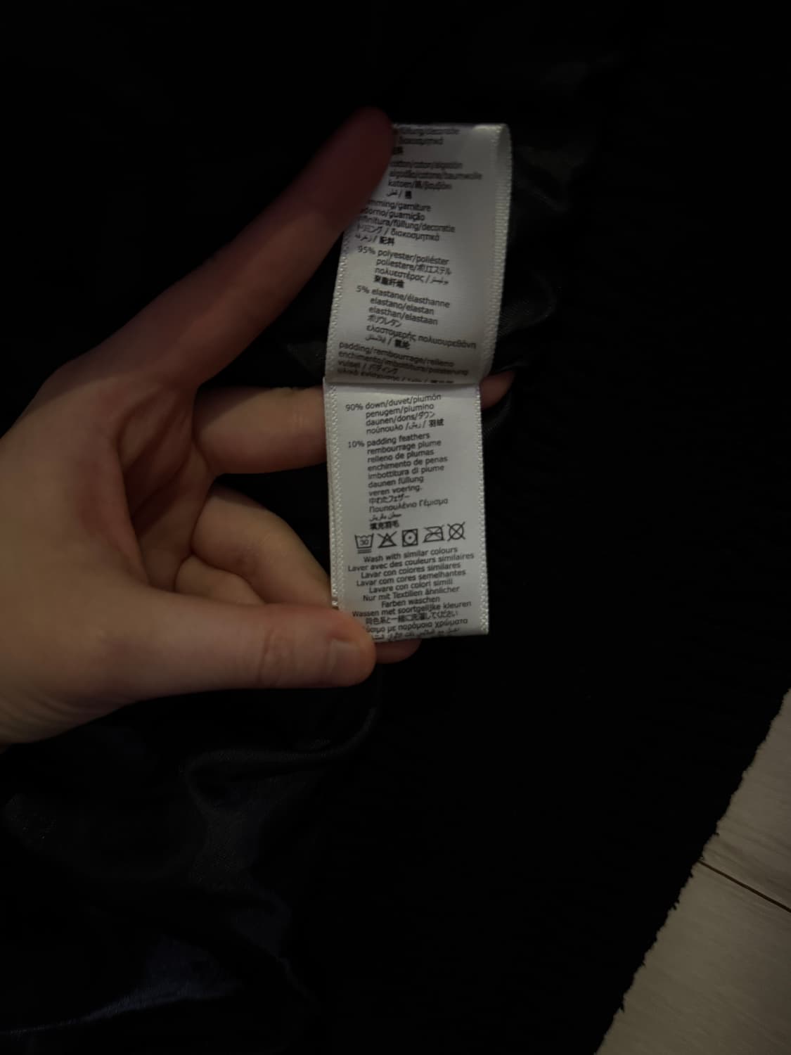 Givenchy 숏패딩 블랙 kids 14y 정품 상품이미지7