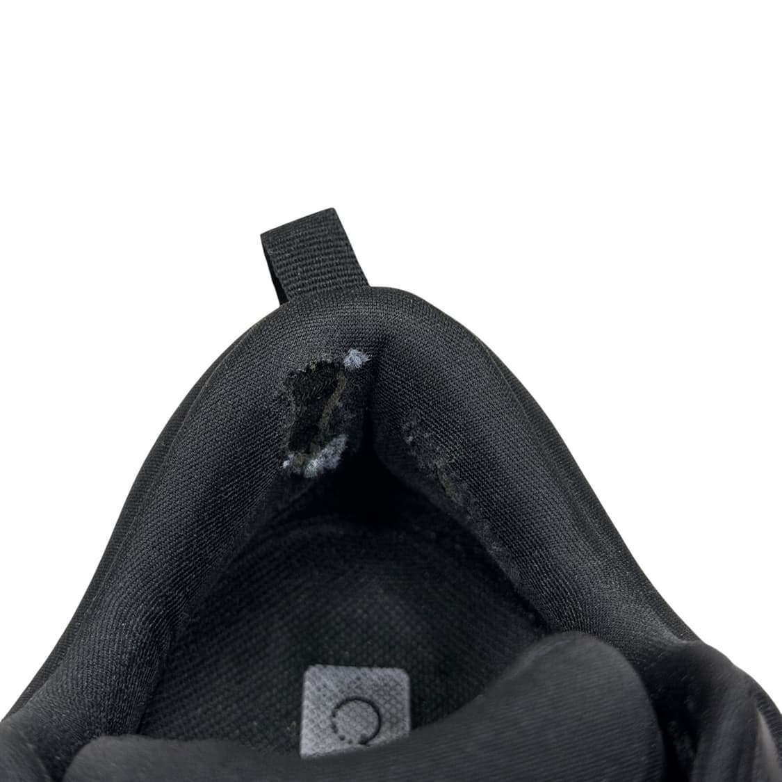 호카 오네오네 M 본디 8 와이드 신발 블랙 270 상품이미지9