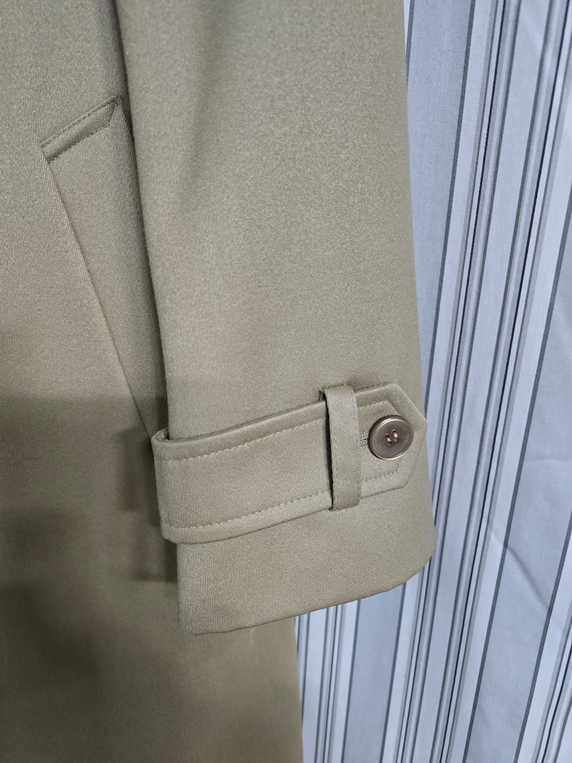 (95) 입생로랑 남성 싱글코트 상품이미지5