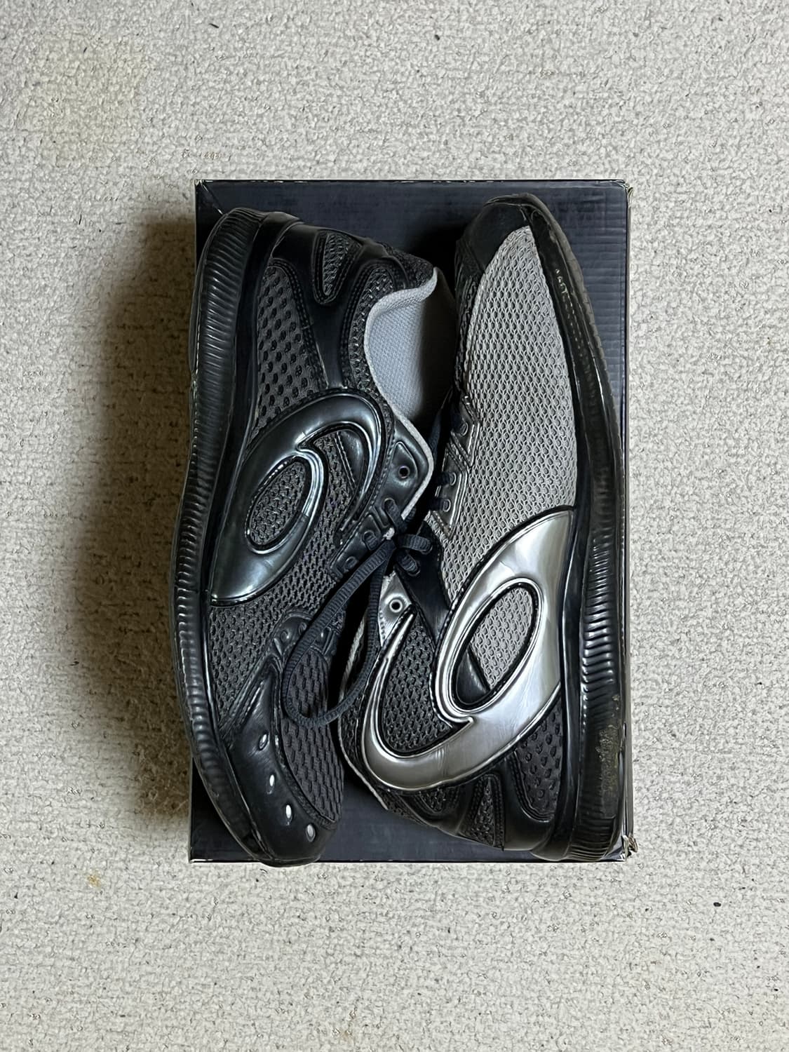 아식스 x 키코 코스타디노브 젤 소켓 인피니티 다크 그레이 상품이미지3