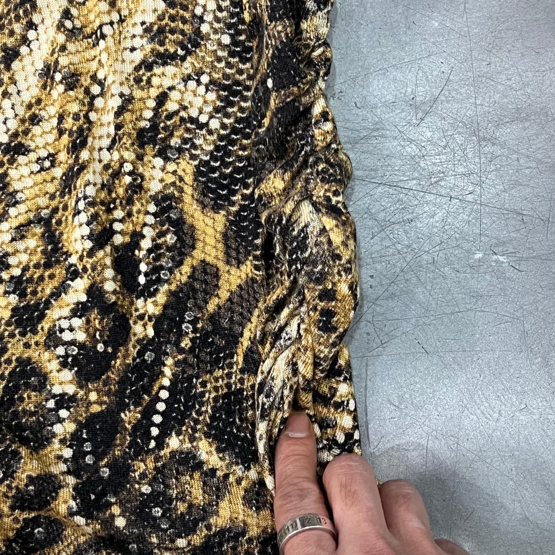  로베르토 카발리 뱀피 무늬 니트 원피스 y15997 상품이미지5