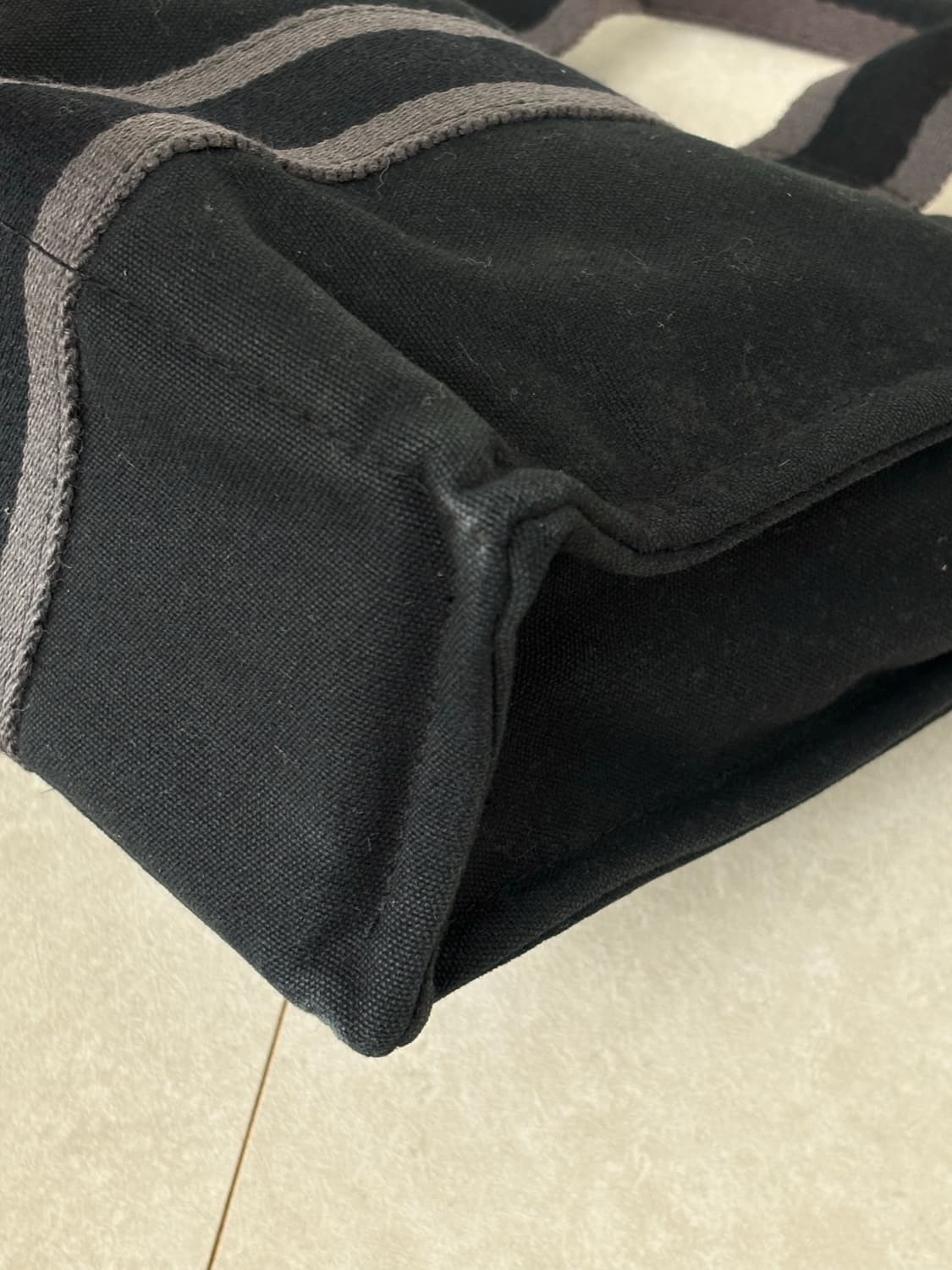 에르메스 후루토 토트백 블랙X그레이 PM 상품이미지6