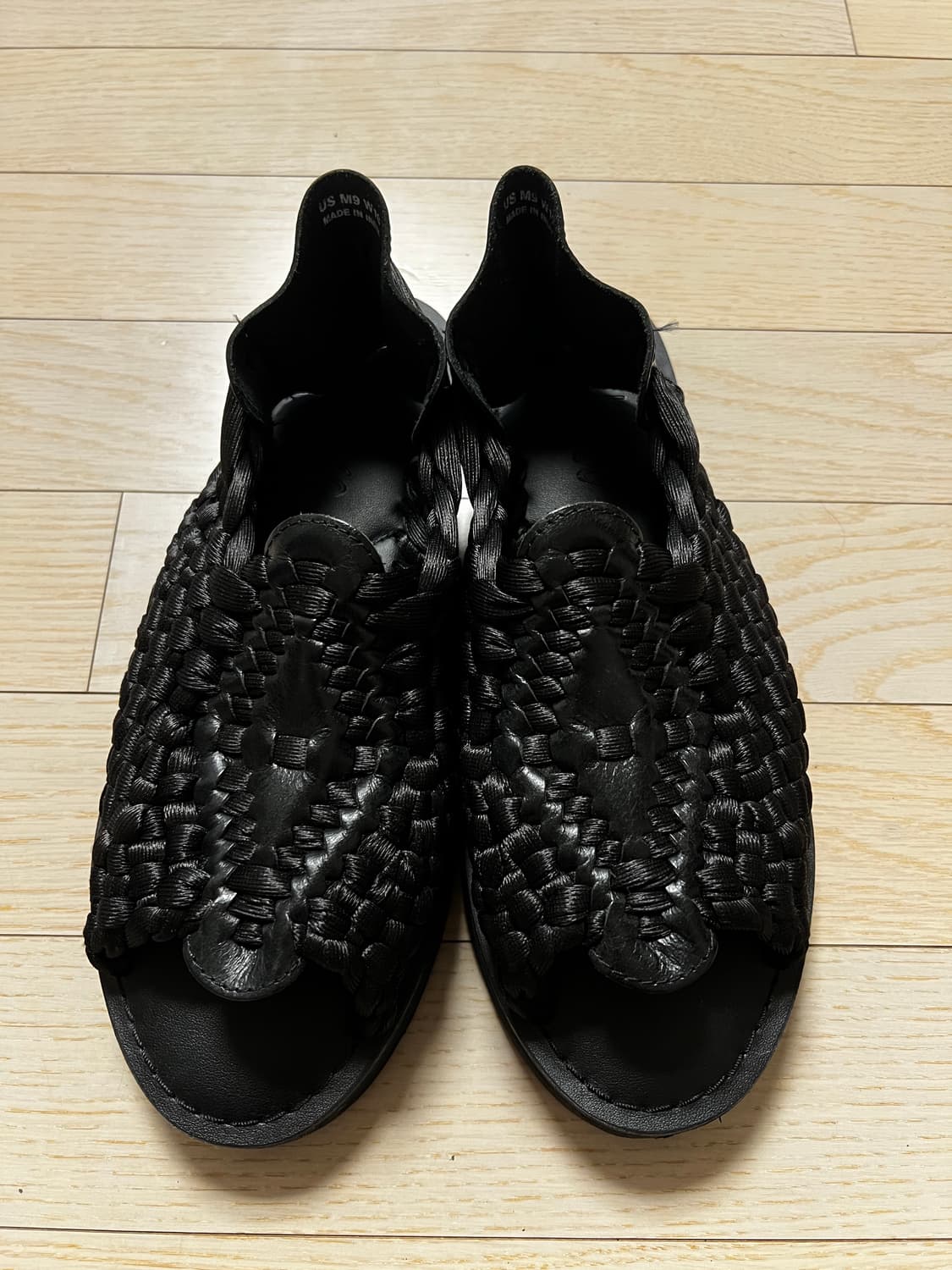 츄바스코 아즈텍 블랙 샌들 상품이미지1