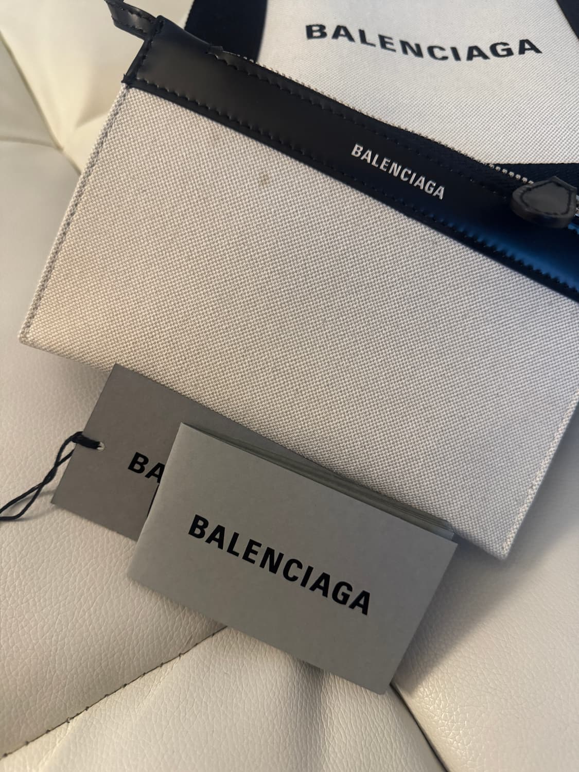 발렌시아가 네이비 xs 카바스 라이트 베이지 블랙 상품이미지7