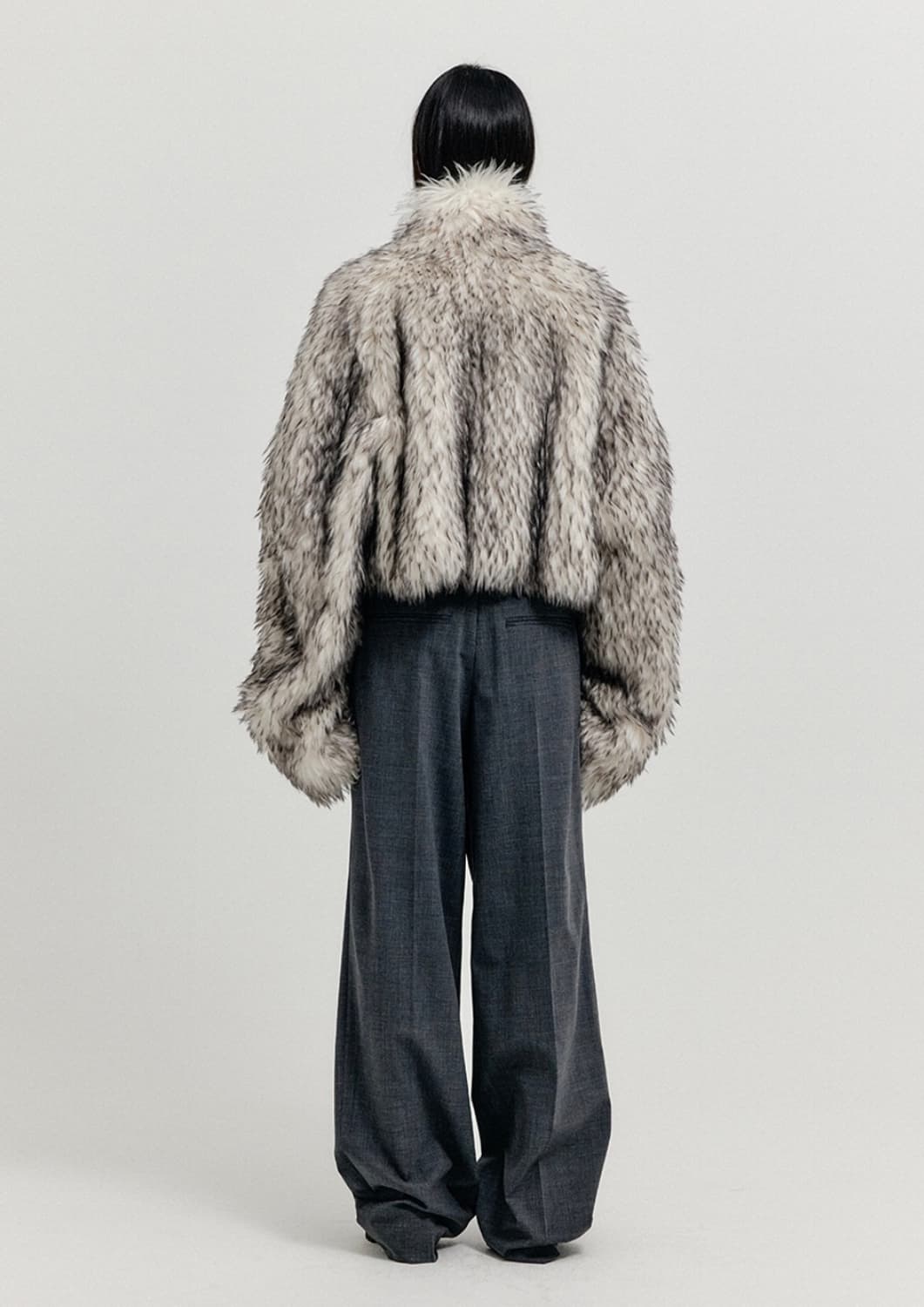잉크퍼자켓 XHORT Faux Fur Short Coat 상품이미지4