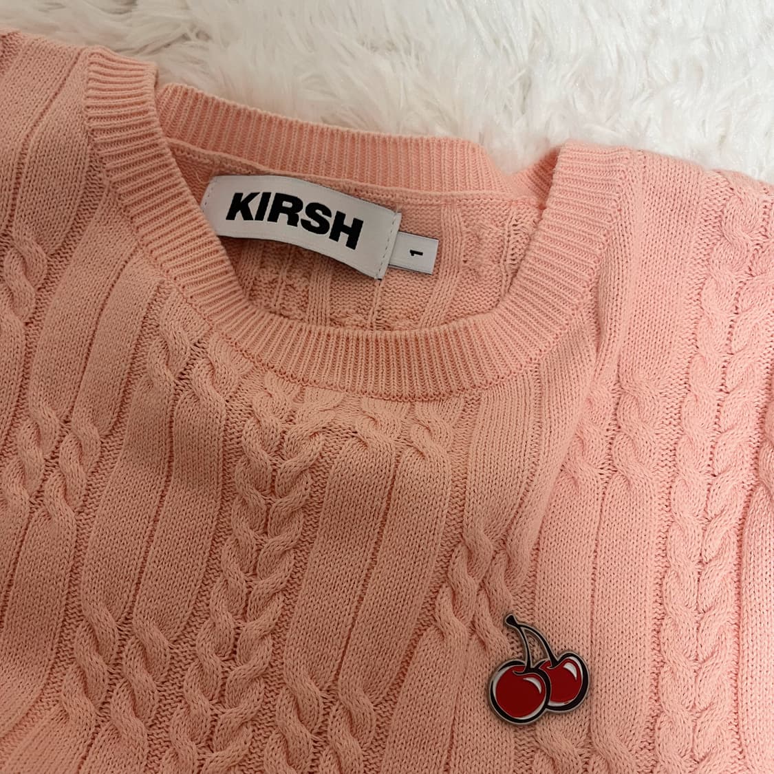 키르시 스몰 체리 케이블 크롭 숏 슬리브 니트 [살몬] 상품이미지2