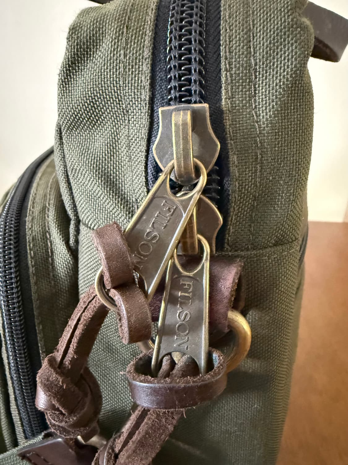 필슨 드라이든 브리프케이스 오터그린 FILSON  상품이미지5