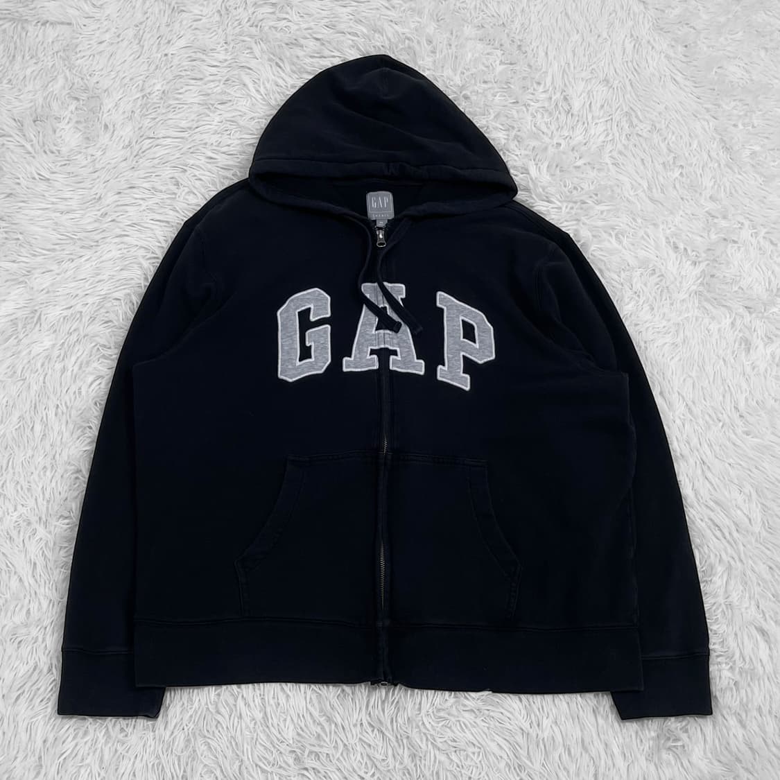 갭 Gap 스펠 로고 후드집업 블랙 상품이미지2