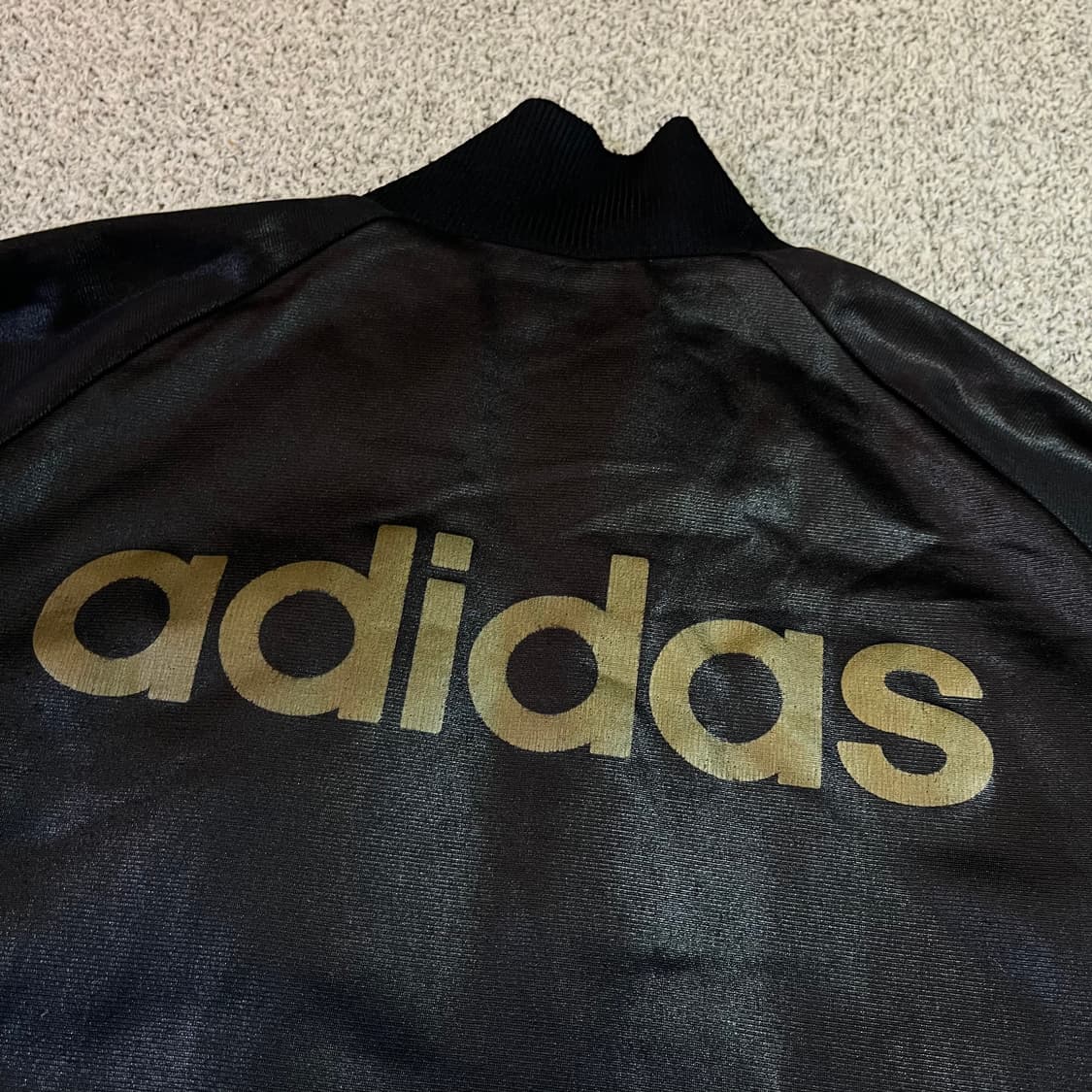 아디다스 빅로고 패디드 트랙탑 점퍼 상품이미지3