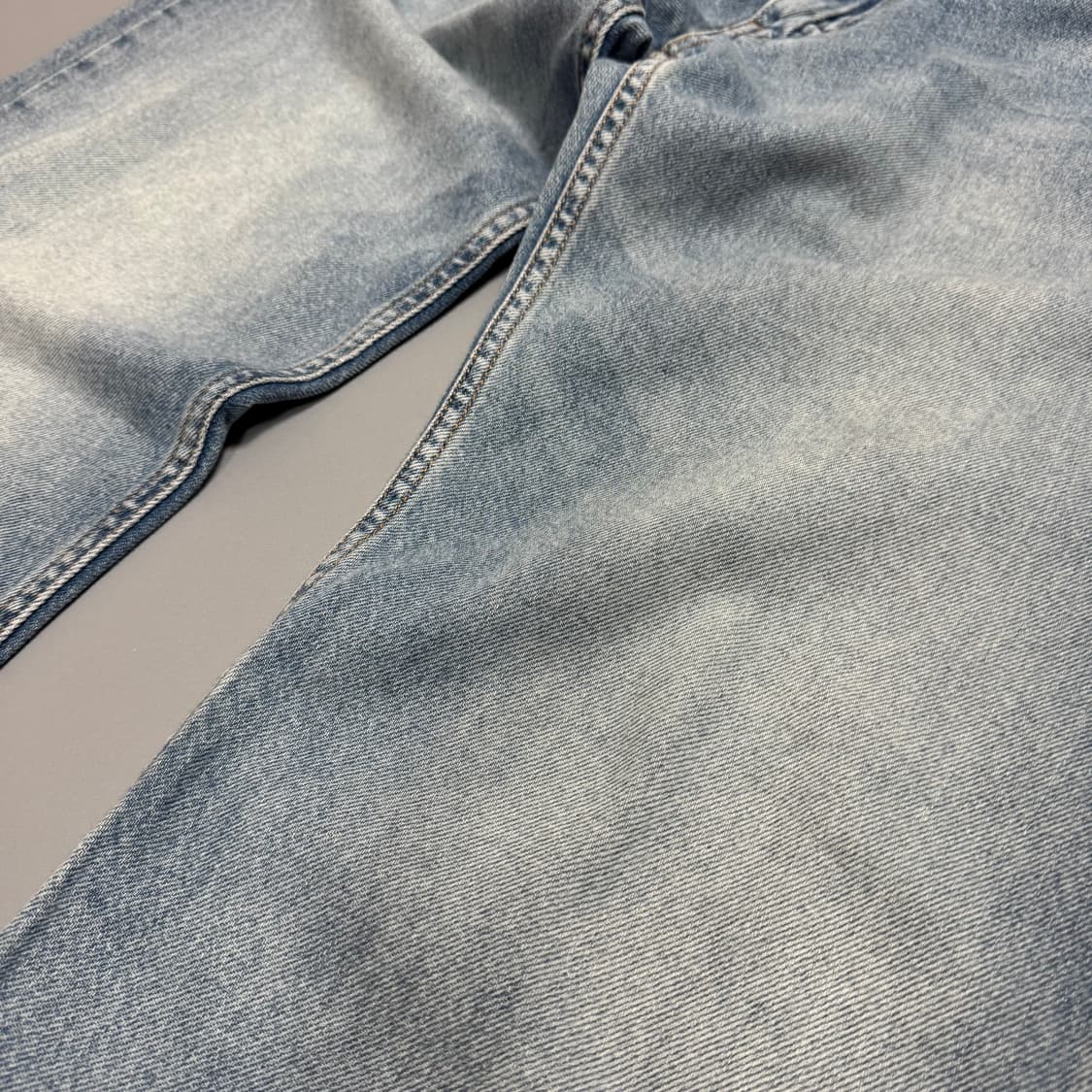 리바이스(Levi's) 555 라이트블루 워시드 릴렉스 스트레이트 데님  상품이미지5