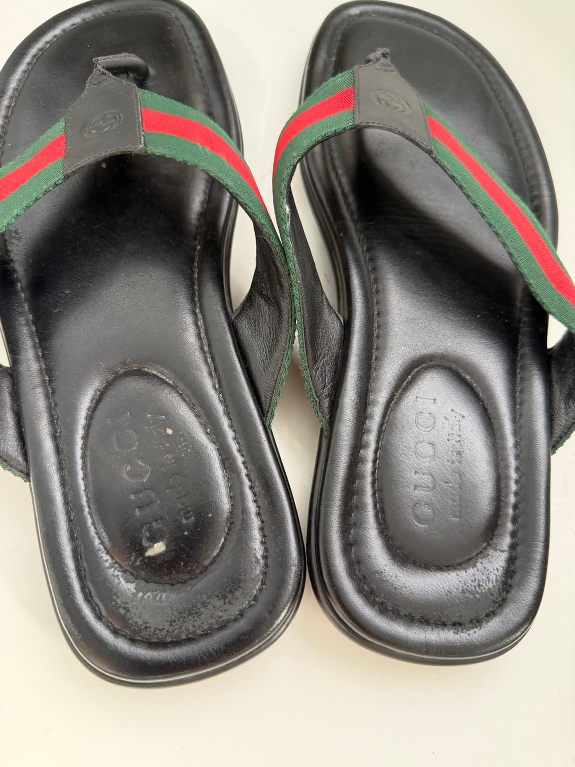 정품) 구찌 남성 삼선 블랙 레더 쪼리 7.5(265) 상품이미지8