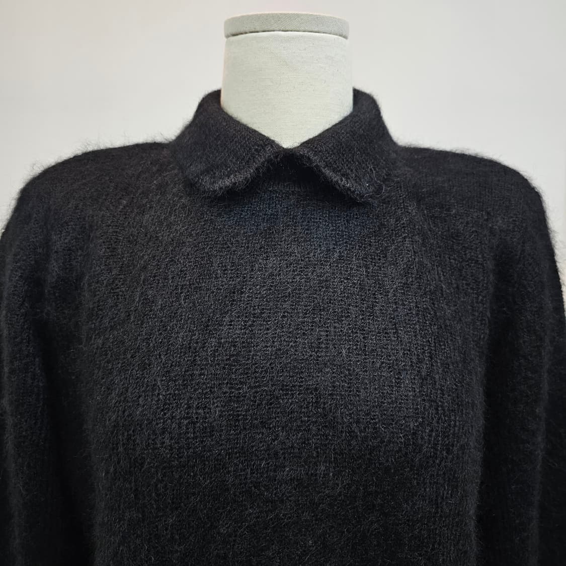 블랙 모헤어 카라 니트 상품이미지3