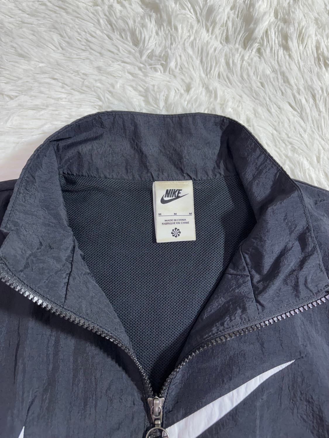 나이키 빅스우시 오버핏 바람막이  상품이미지5