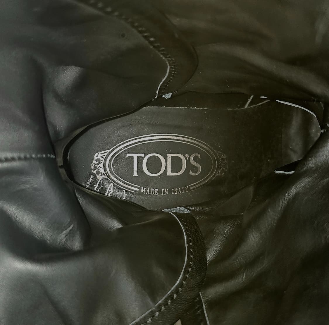 TOD'S 빈티지 토즈 스웨이드 블랙 앵클부츠(프랑스 파리 백화점 구매) 상품이미지4