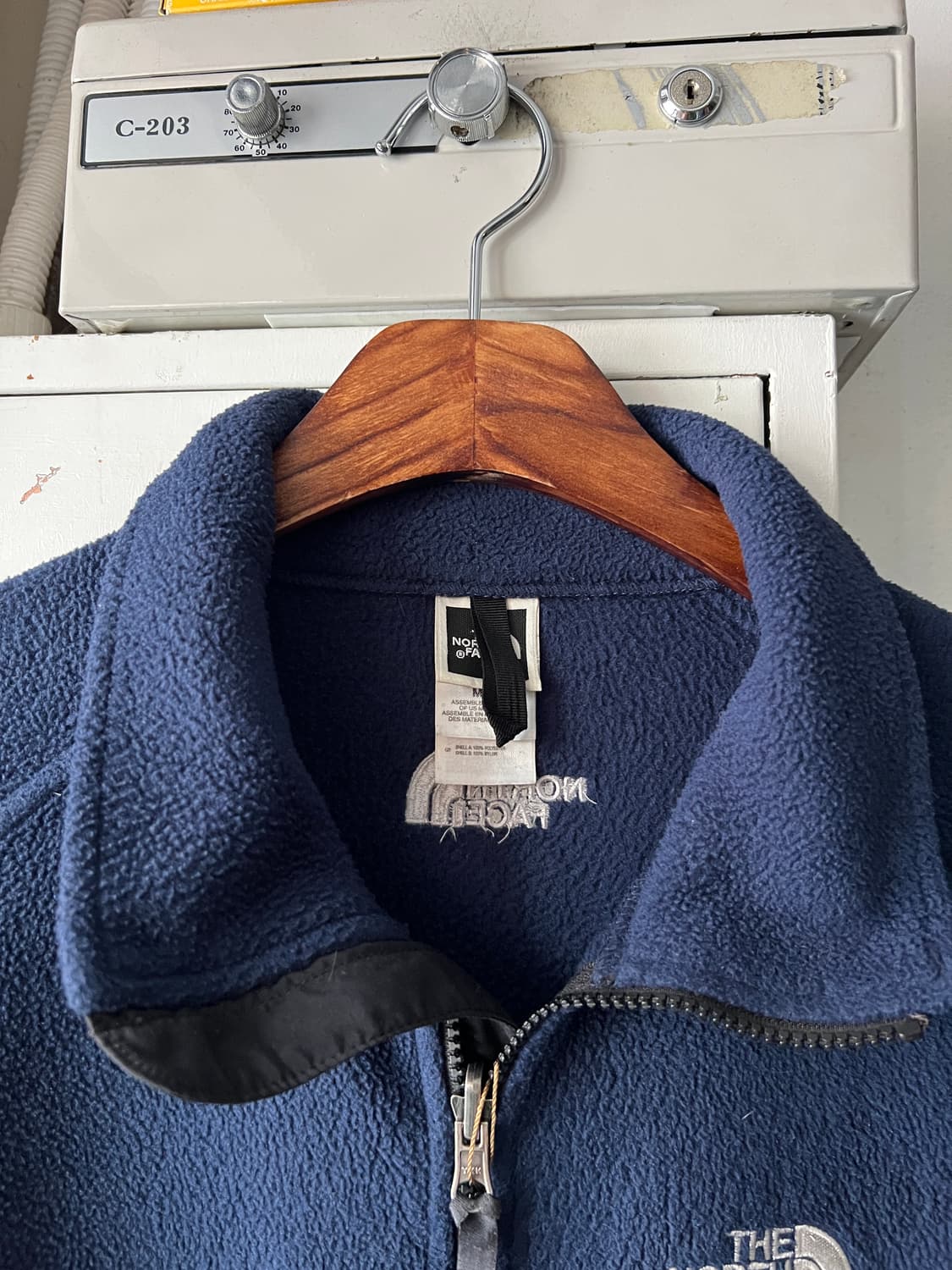 [M]노스페이스 해외판 센터로고 네이비 집업 플리스 상품이미지2