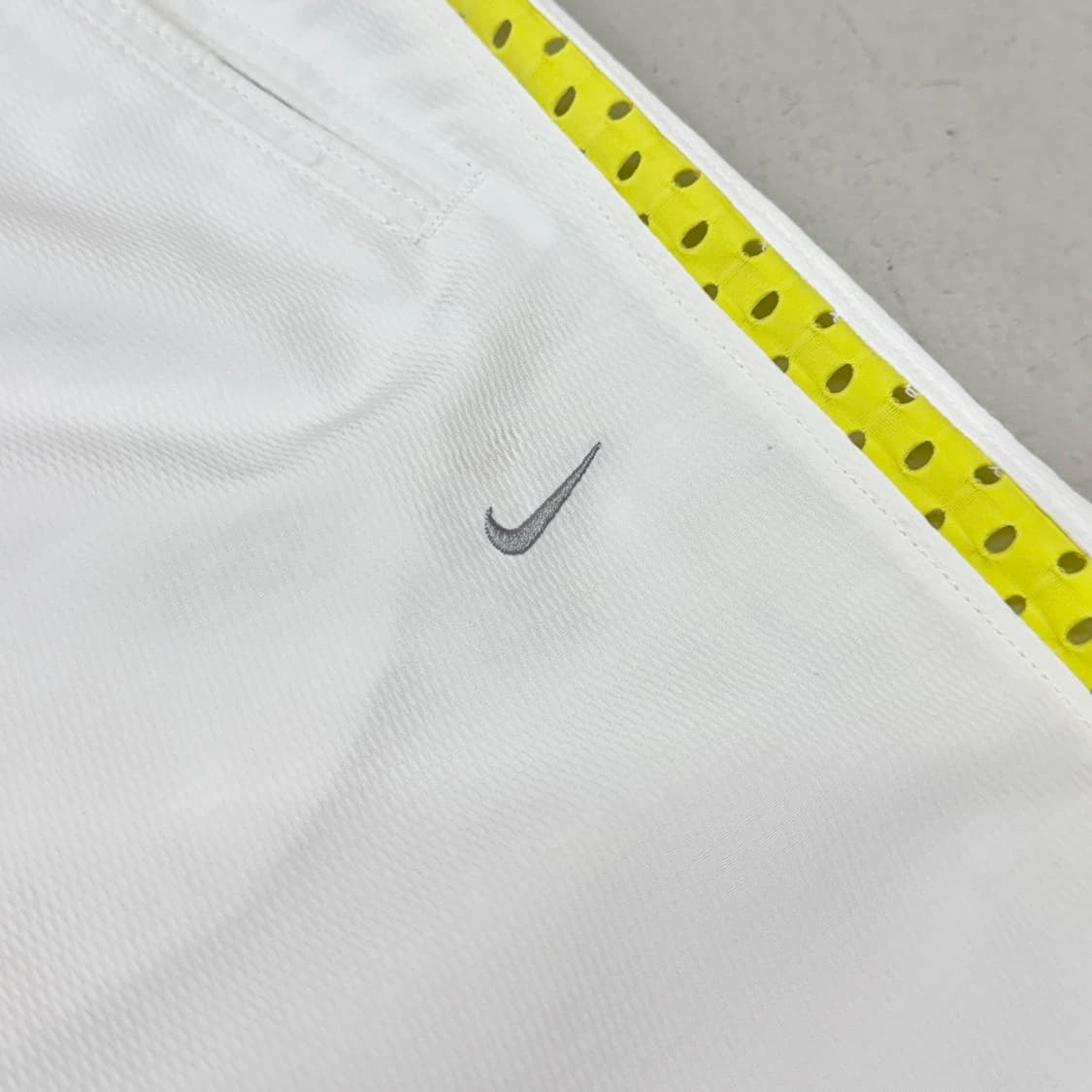 나이키 00s 스우시 사이드라인 올드스쿨 와이드 바람막이 트랙팬츠 상품이미지3