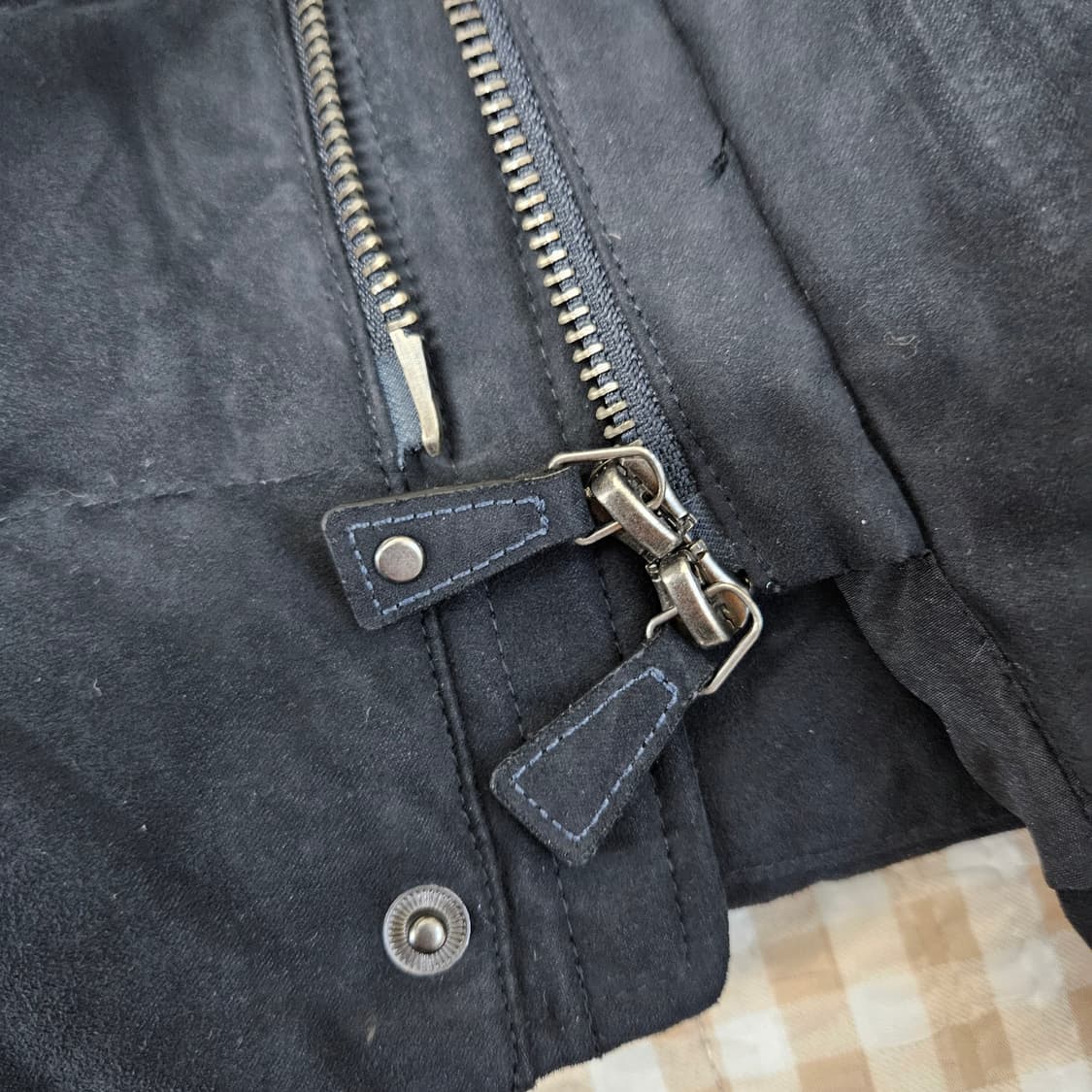 다니엘크레뮤 스웨이드 거위털 패딩 남자100 상품이미지7