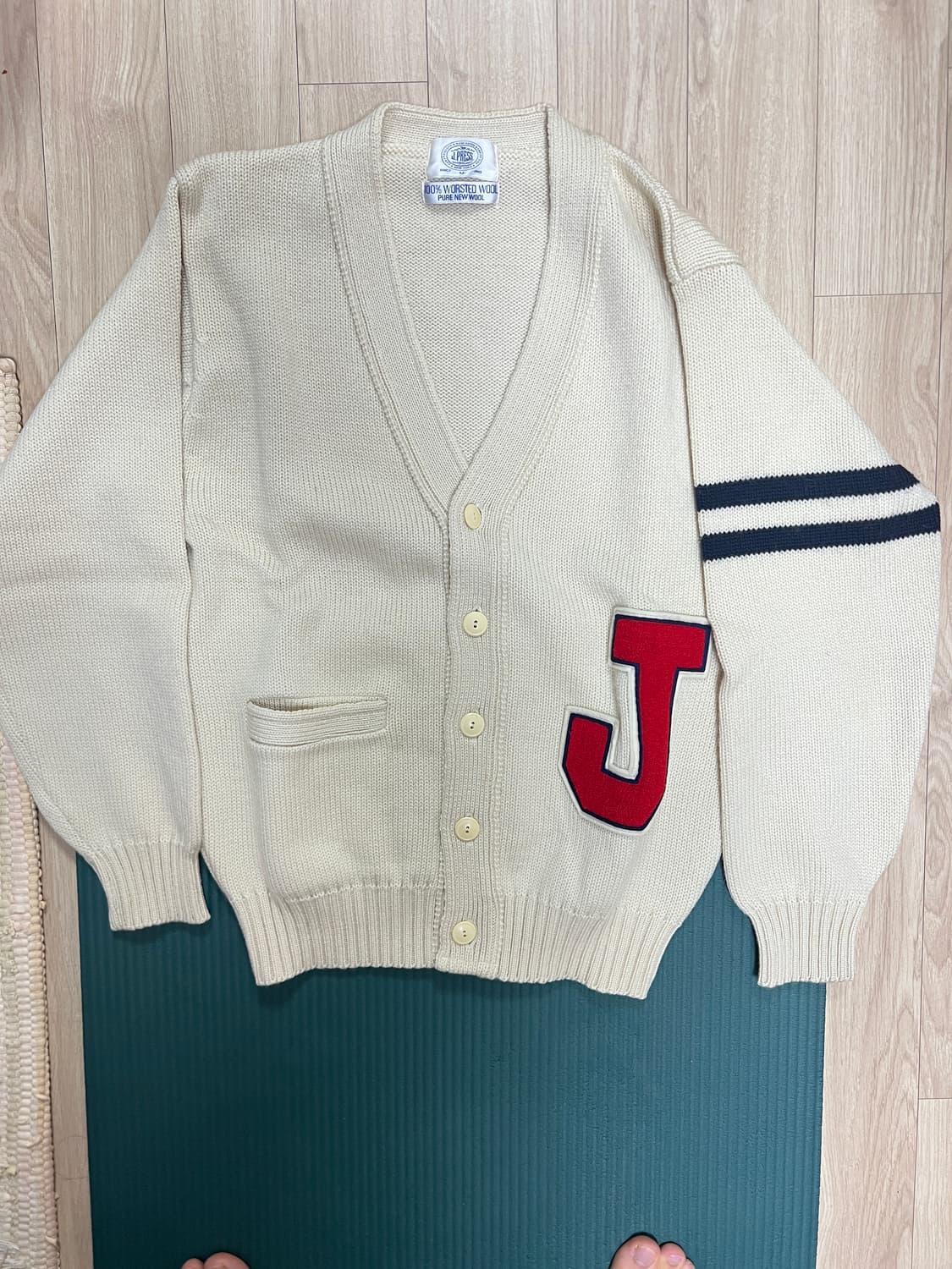 제이프레스 레터링 가디건(m) 상품이미지1