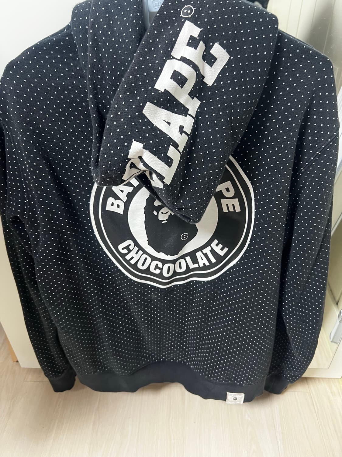 Bape x chocoolate 도트 후집 판매합니다 상품이미지2