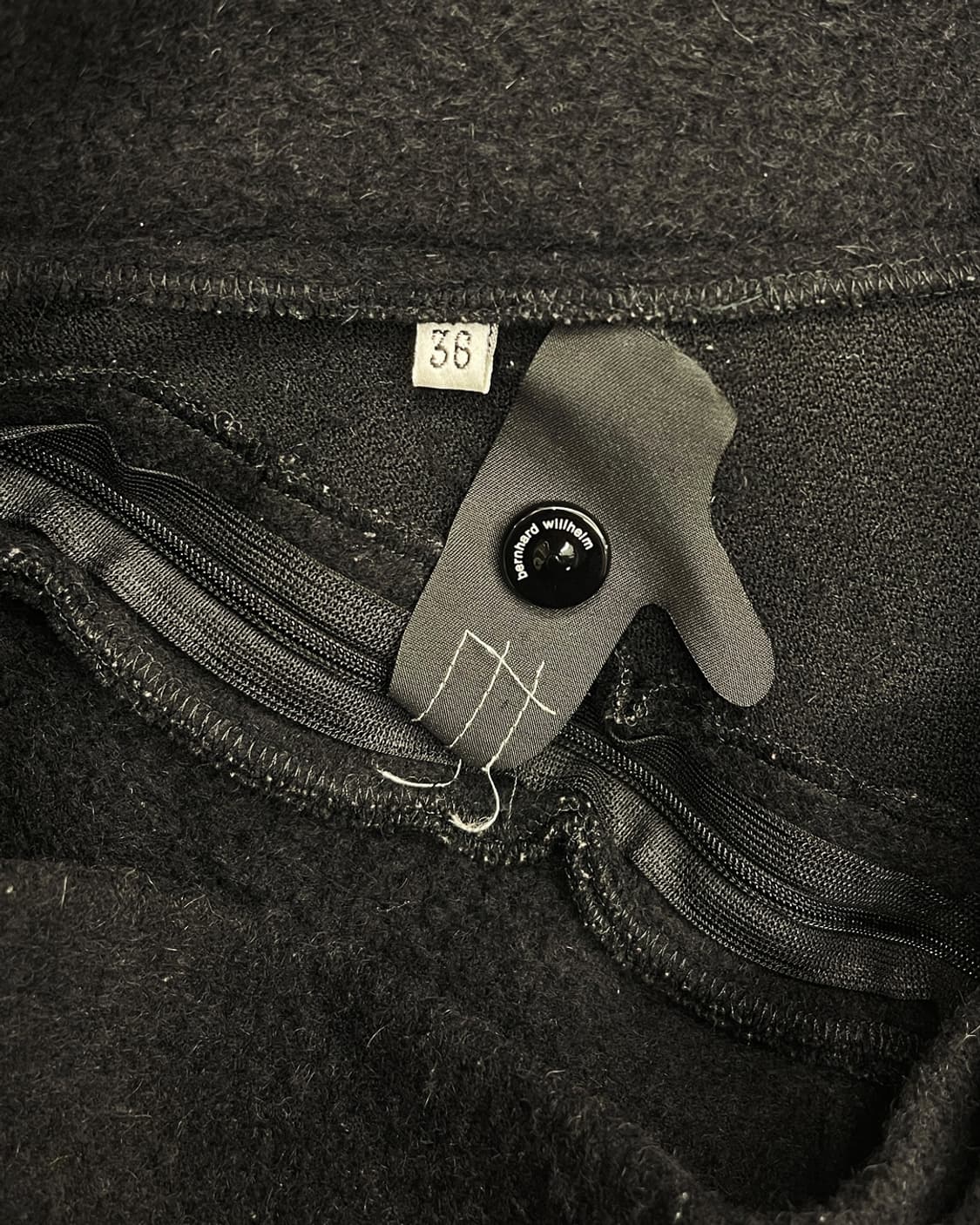 버나드 윌헴 01AW 스트럭티드 플레어 스커트 상품이미지9