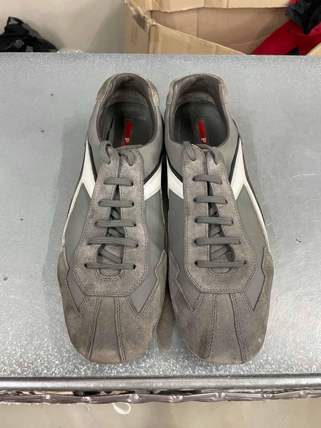 프라다 몬트 카를로 스웨이드 스니커즈 8 상품이미지5