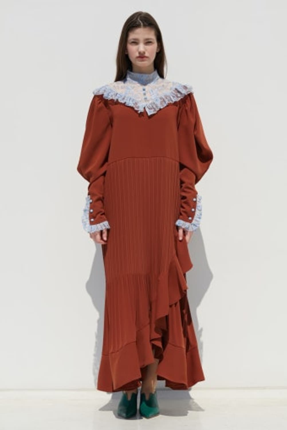 듀이듀이 레이스 카라 프릴 롱원피스 드레스 상품이미지1