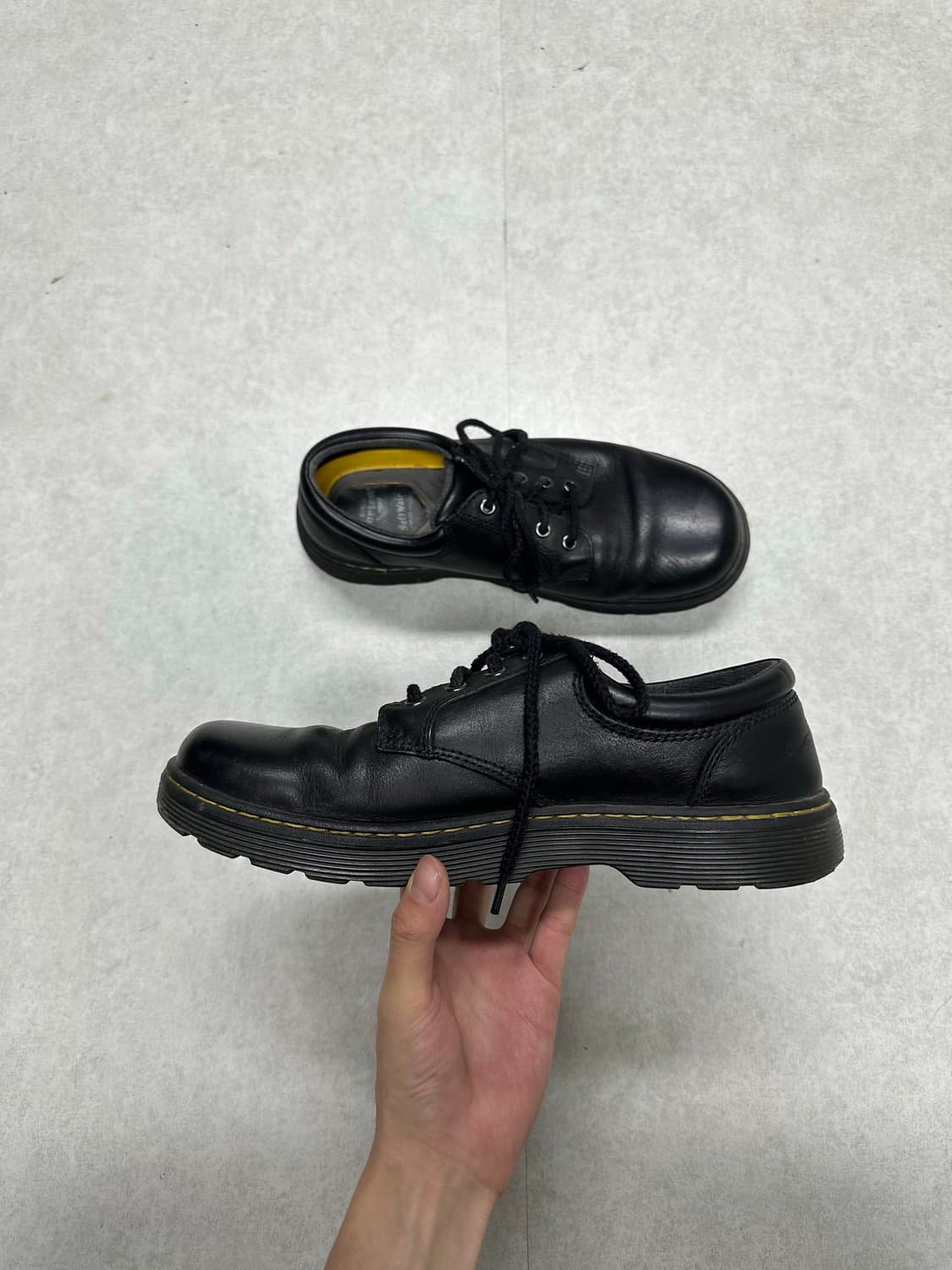 닥터마틴 Tipton low 상품이미지3