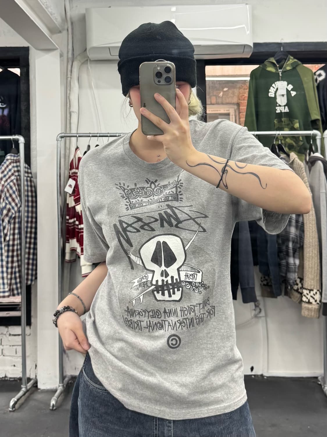 올드 스투시 스컬 티셔츠 상품이미지1