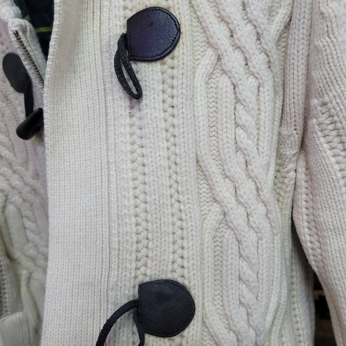 빈폴 아이보리색 후드 꽈배기 니트 집업 떡볶이 가디건 코트 상품이미지10