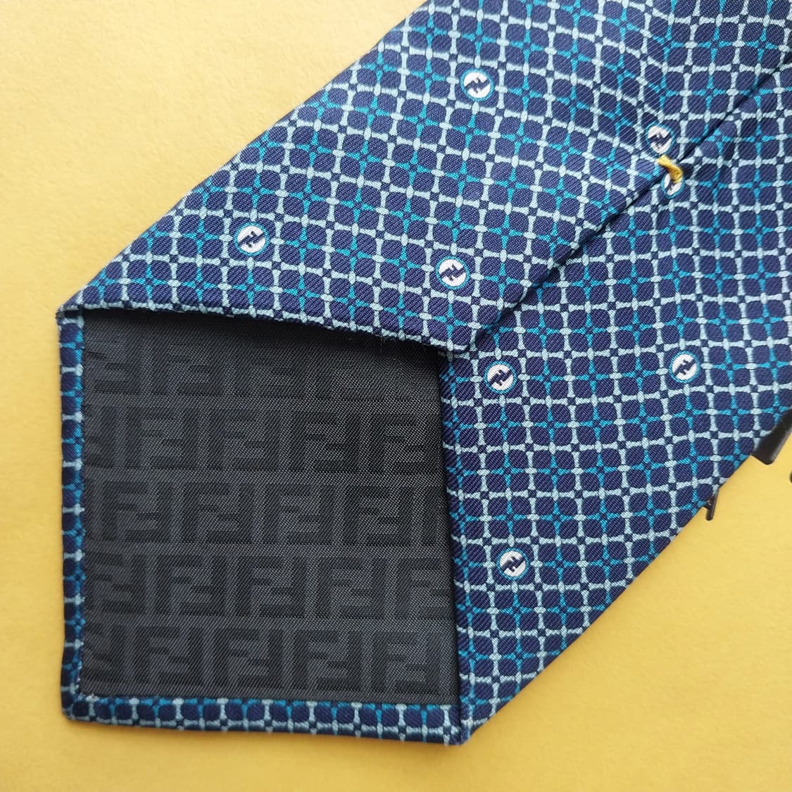 펜디 실크 네이비 로고 패턴 넥타이 8.9cm A~B등급 K2560 상품이미지7