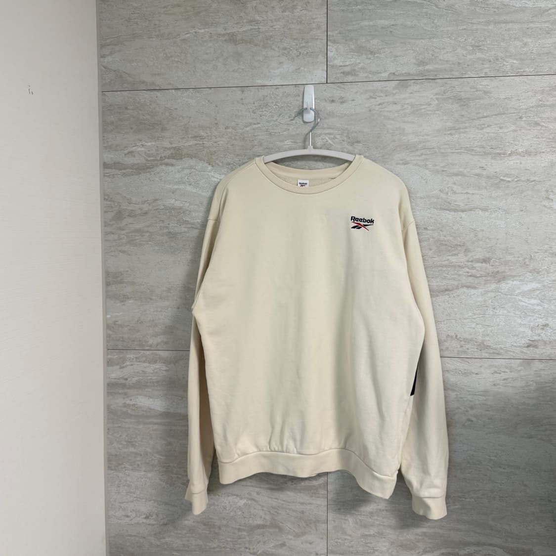 리복 맨투맨 상품이미지3