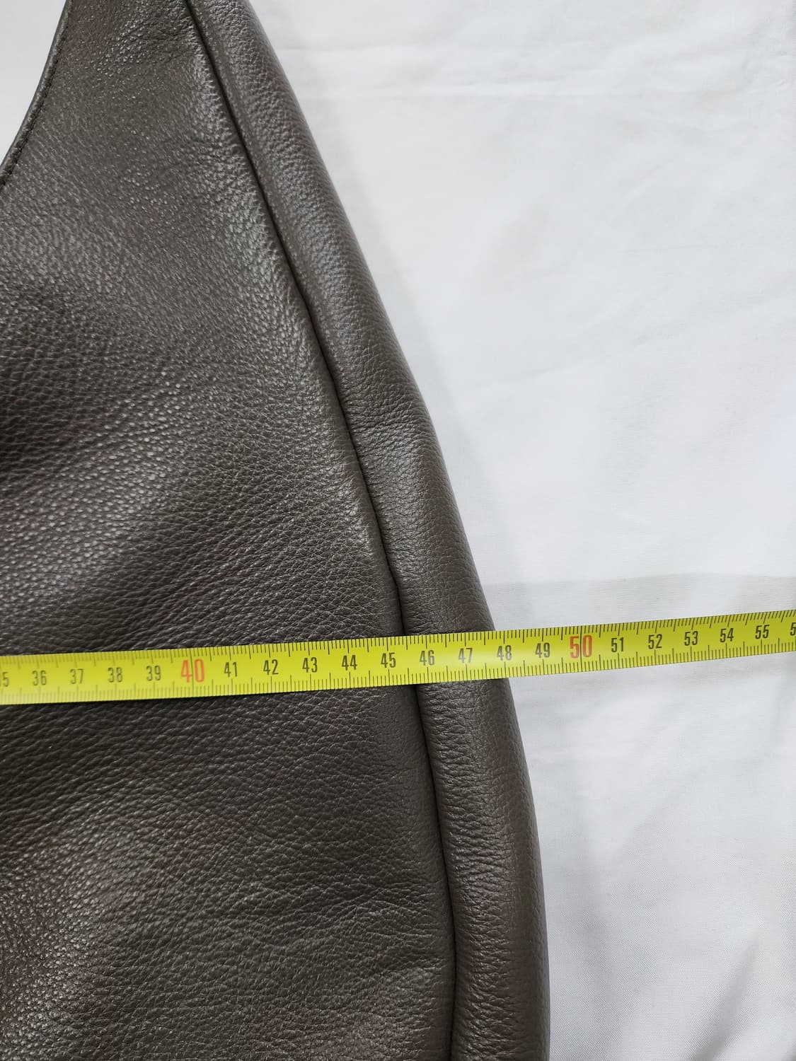 베라왕 샹스 빅백 소가죽 숄더백 카키 상품이미지9