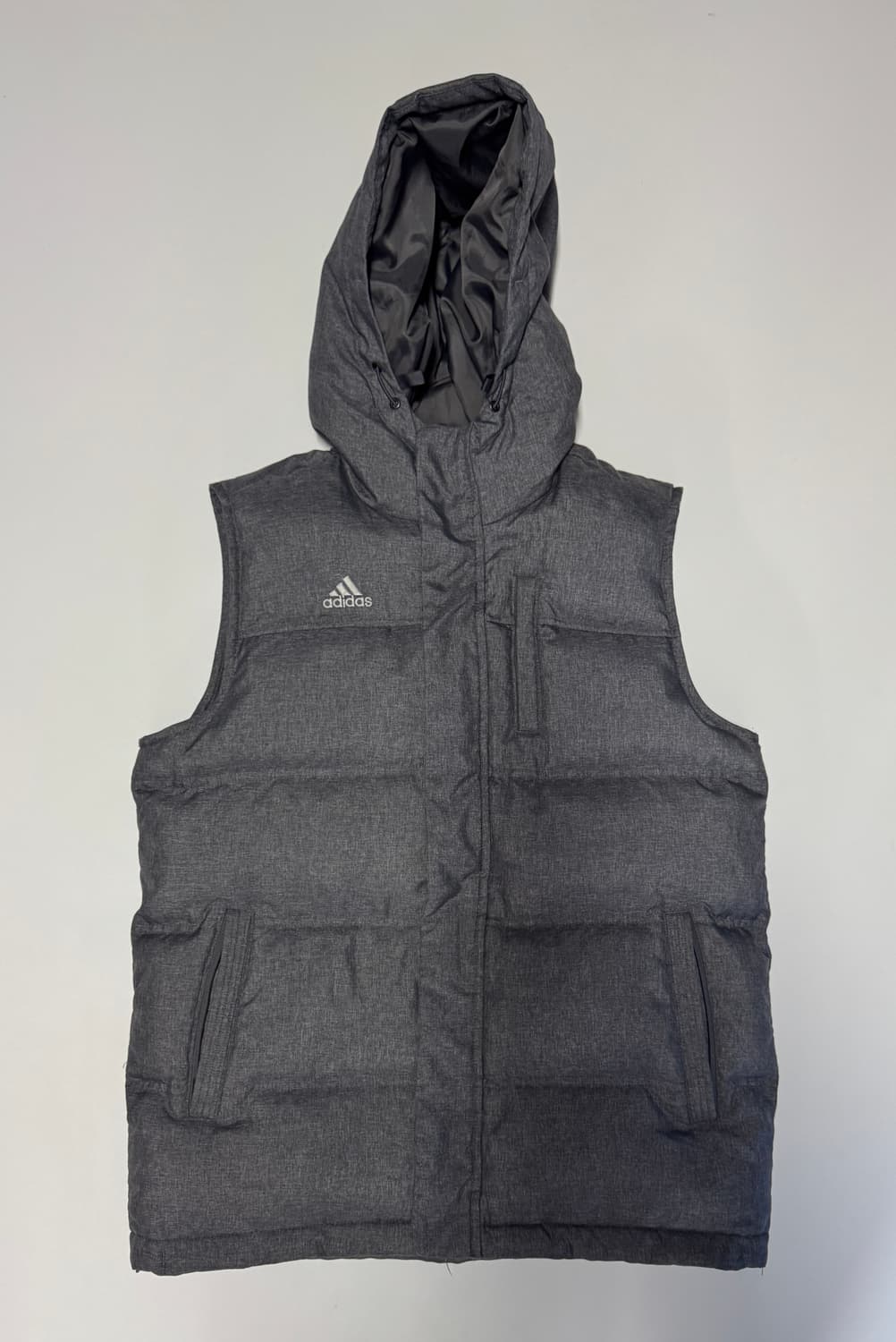 여성 아디다스 유스보이 덕 다운 후드 베스트 패딩 상품이미지1