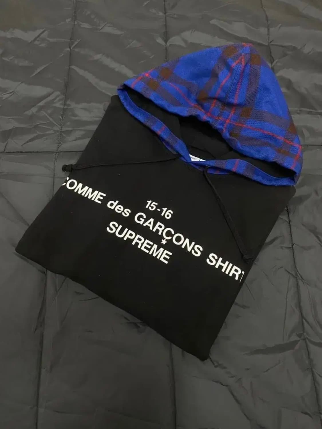 [S] 15FW 슈프림 꼼데가르송 후드 블랙 상품이미지2