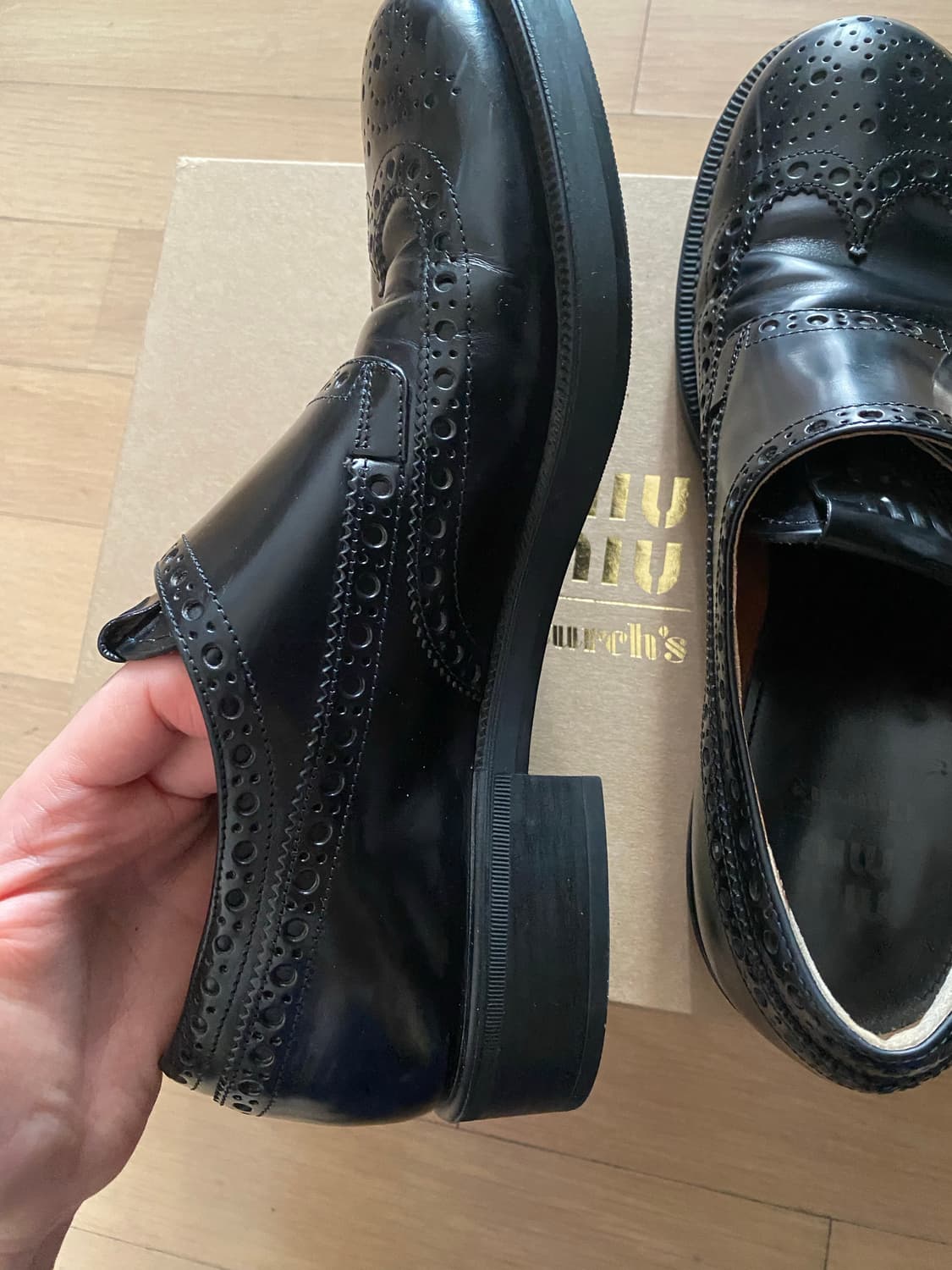 미우미우 처치스 몽크 브로그 블랙 상품이미지9