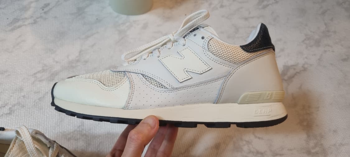 뉴발란스 475 에임레온도르 크림 화이트 블랙 285 상품이미지4